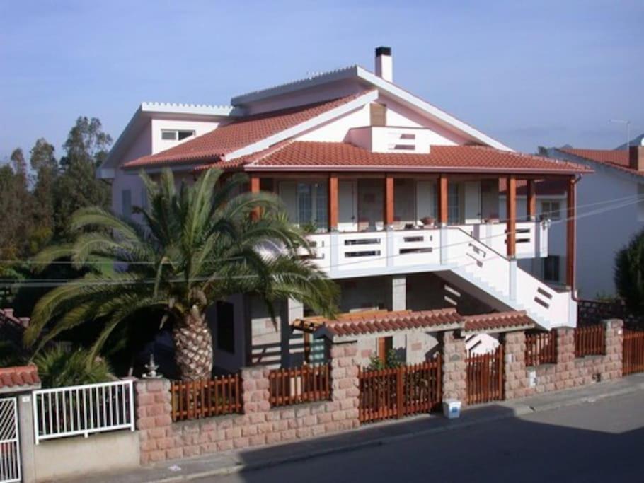 הוילה San Giovanni Suèrgiu Su Suergiu מראה חיצוני תמונה
